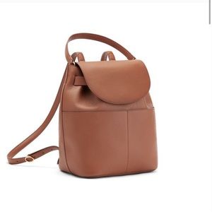 Cuyana Backpack in Caramel pebbled leather